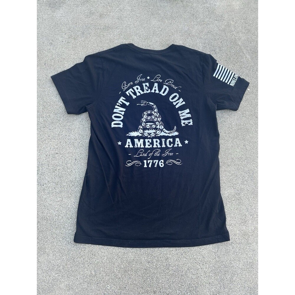 Nine Line Apparel Don’t Tread On Me T-Shirt Short Sleeve Black Flag Patriotic